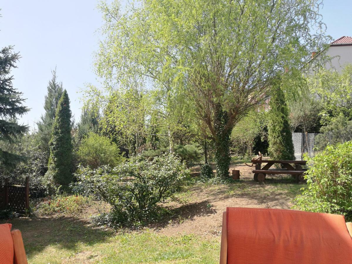 Hella Vendeghaz Hotel Eger Buitenkant foto